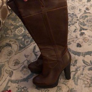 Brown Jessica Simpson boots
